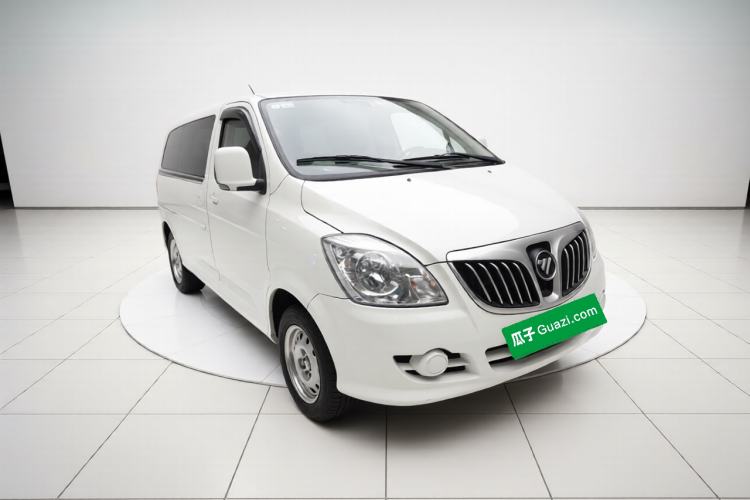 Used Foton Scenic G5 2020 2.0L Long-Wheelbase Flat-Roof 6-Seater Multi-Purpose Passenger Vehicle 1TZS Front Right 45 Deg