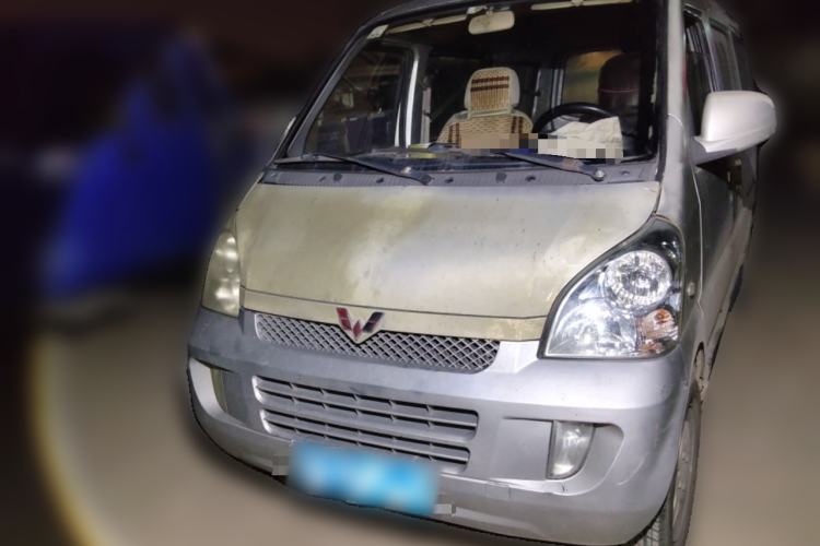 Used Wuling Rongguang 2011 1.2L Standard Version
