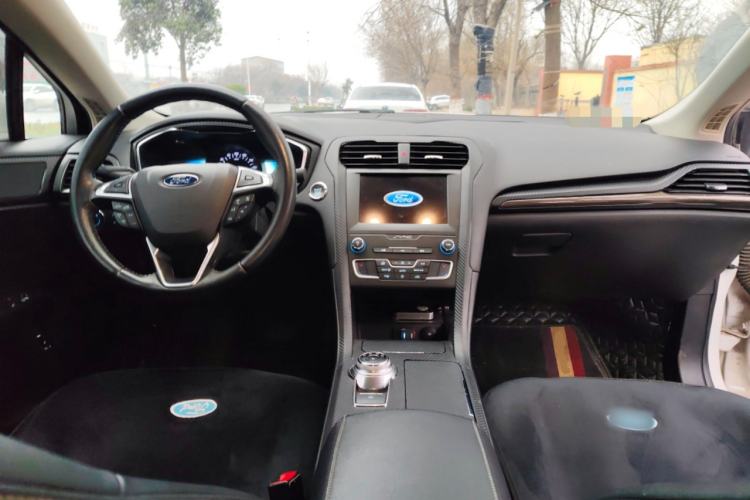 Used Ford Mondeo New Energy 2018 2.0 PHEV Smart-Controlled Fashion Edition China V Standard
