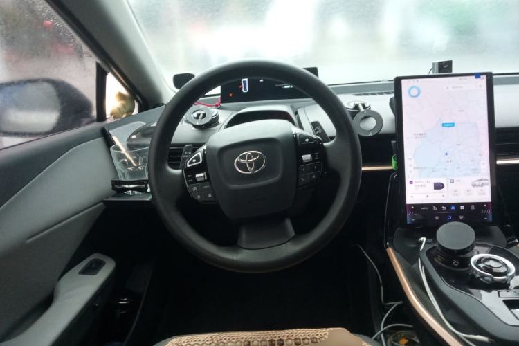 Used Toyota bZ3 2024 517 km Elite PRO