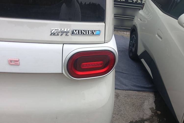 Used Wuling Hongguang MINIEV 2024 3rd Generation 215km Youth Edition Right Rear Taillight