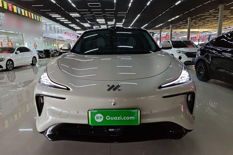 Used IM LS6 2023 Max Standard Edition Front