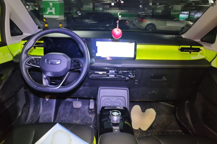 Used Geometry E Firefly 2023 401KM Lightning Tiger 5-Seater