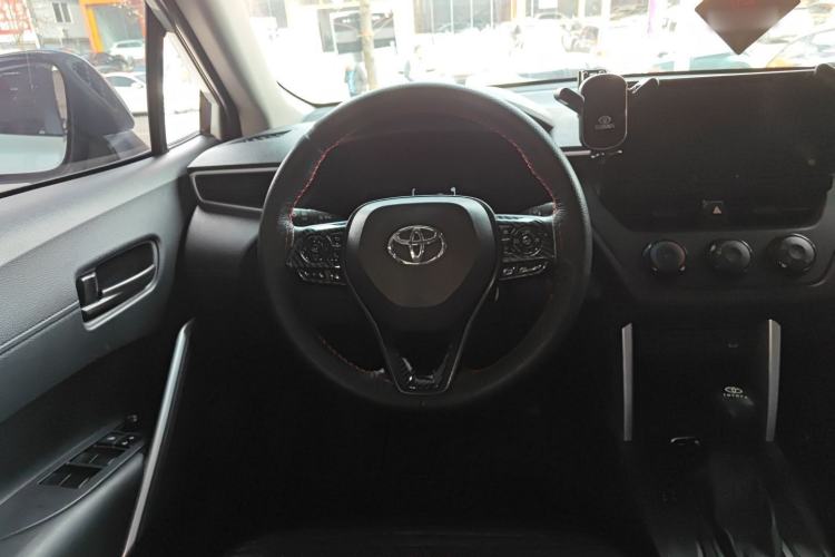 Used Toyota Corolla Cross 2023 2.0L Pioneer Edition
