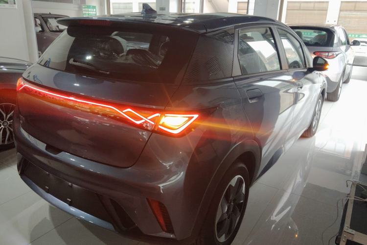 Used BYD Dolphin 2025 420km Free Edition
