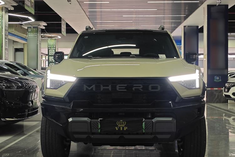 Used Brave warrior M817 2025 Model, Hero Exterior 1