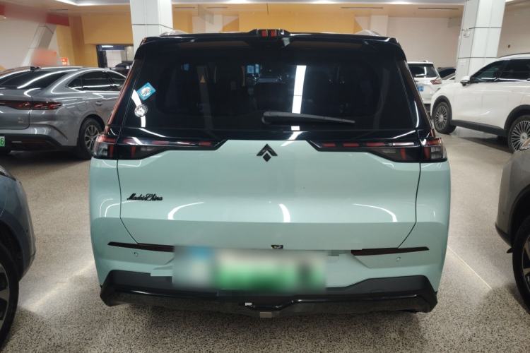 Used AION Y 2022 70 Tech Edition Lithium Iron Phosphate