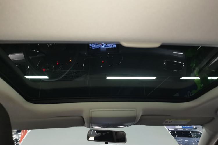 Used Volkswagen Lamando 2017 230TSI DSG Fashion Edition
