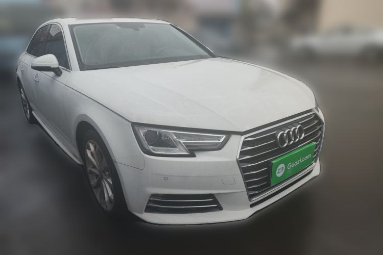 Used Audi A4L 2018 30th Anniversary Edition 40 TFSI Trendy Model Front Right 45 Deg