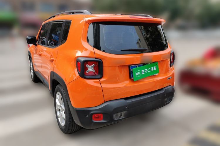 Used Jeep Renegade 2016 1.4T Automatic High-Energy Version Rear Left 45 Deg