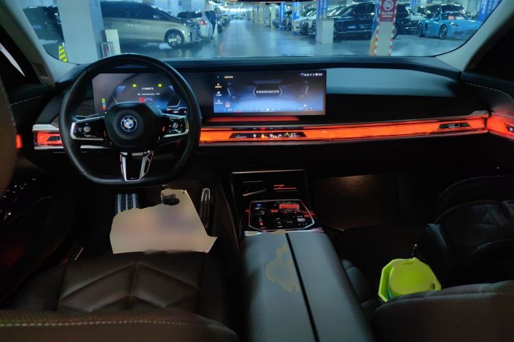 Used BMW i7 2023 eDrive50L Leading M Sport Package