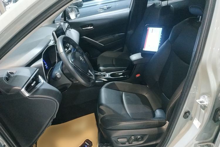 Used Toyota Corolla Cross 2022 2.0L Flagship Edition
