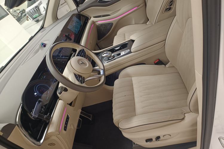 Used VOYAH Dream 2022 Low-Carbon Edition Dream+ Smart Enjoyment Package Left Front Seat