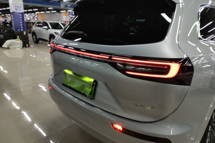 Used Hima AITO M7 2024 1.5T Intelligent Driving 4WD Max Edition 5 Seats
