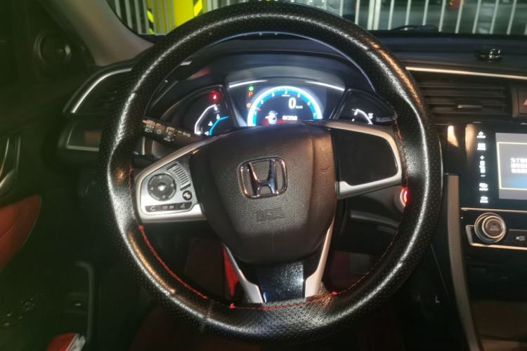Used Honda Civic 2016 220TURBO CVT Luxury Edition Steering Wheel
