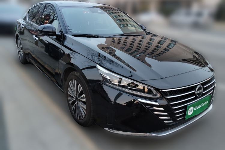 Used Nissan Teana 2022 2.0L XL-Upr Enjoyment Edition Front Right 45 Deg