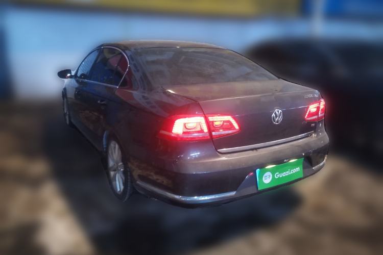 Used Volkswagen Magotan 2012 Facelift 2.0 TSI Prestige Model