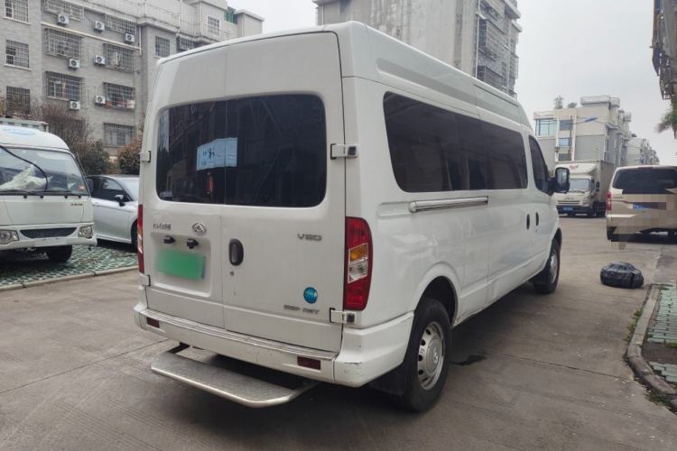 Used SAIC MAXUS Xintu V80 2021 2.0T AMT Classic Aoyuntong Long Wheelbase Mid-Roof 6/7/8/9-Seater