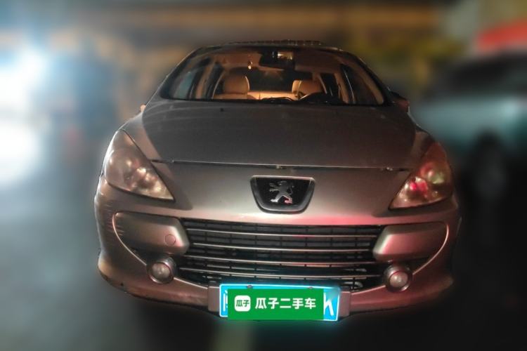 Used Peugeot 307 2010 Sedan 1.6L Manual Comfort Edition
