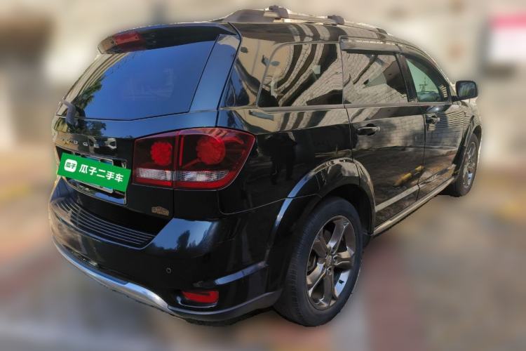 Used Dodge Journey 2016 2.4L Two-Wheel-Drive Touring Edition Rear Right 45 Deg