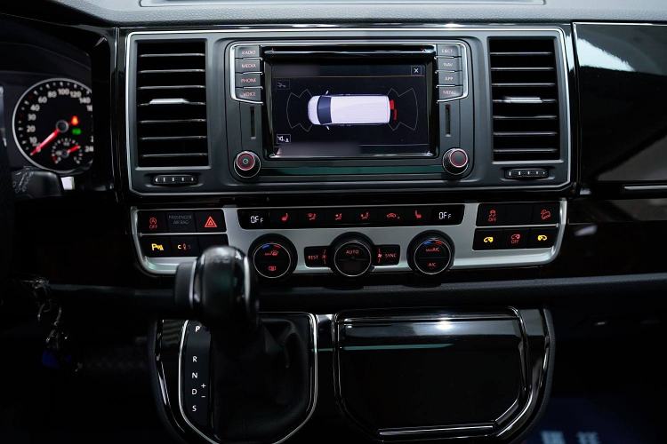 Used Volkswagen Multivan 2019 2.0 TSI 4x4 Prestige Edition 7-Seater
