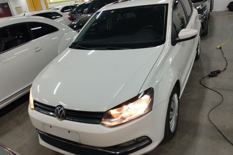 Used Volkswagen Polo 2016 1.6L Automatic Comfort Model Front