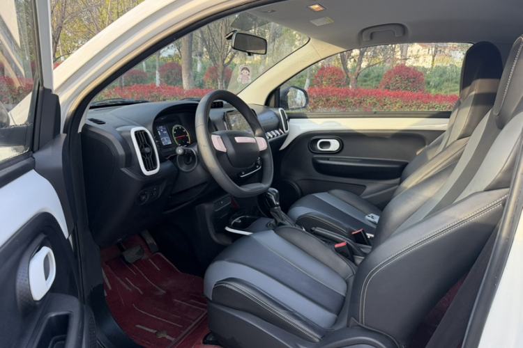 Used Roewe Clever 2022 311km QiQi BoBo Edition
