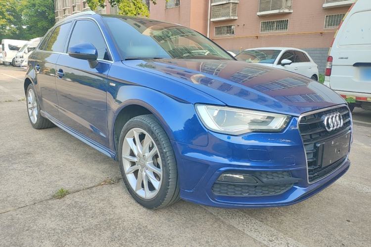 Used Audi A3 2014 Sportback 40 TFSI S line Comfort Model Front Right 45 Deg