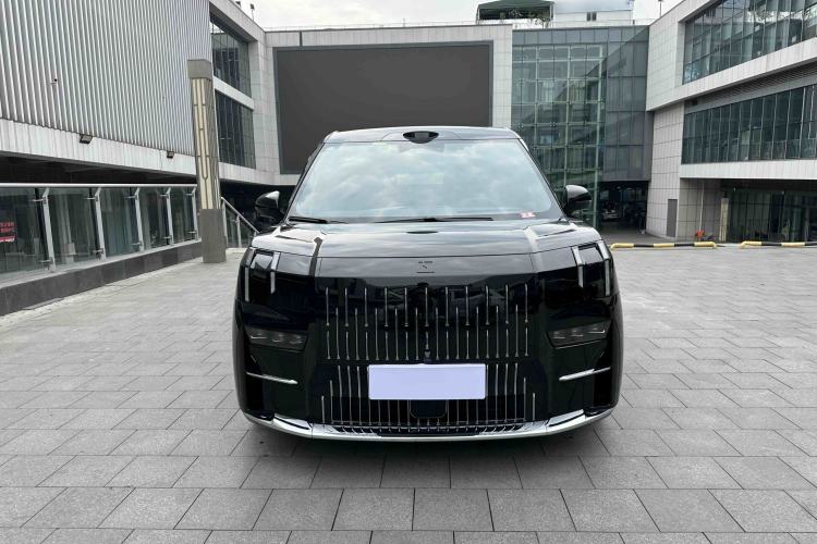 Used Zeekr 009 2024 7-Seater Walk-Through Version Four-Wheel Drive 108 kWh Exterior 4