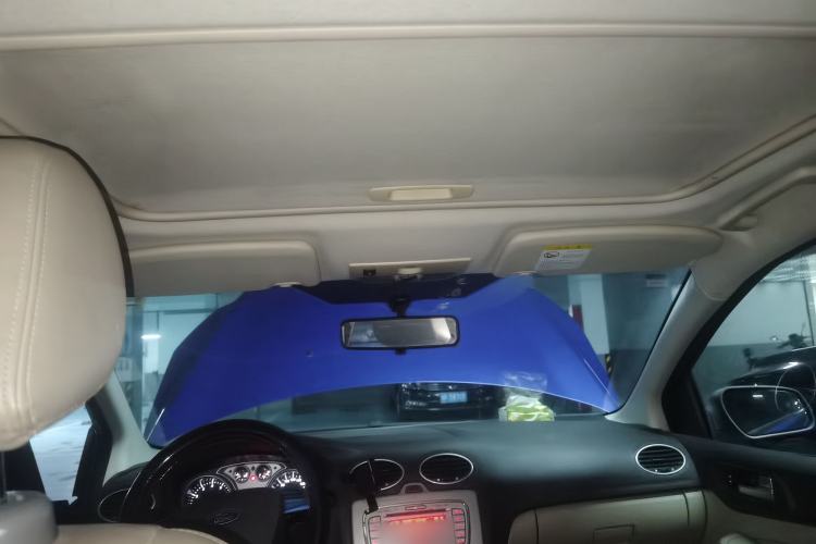 Used Ford Focus 2011 Hatchback 1.8L Automatic Fashion Edition
