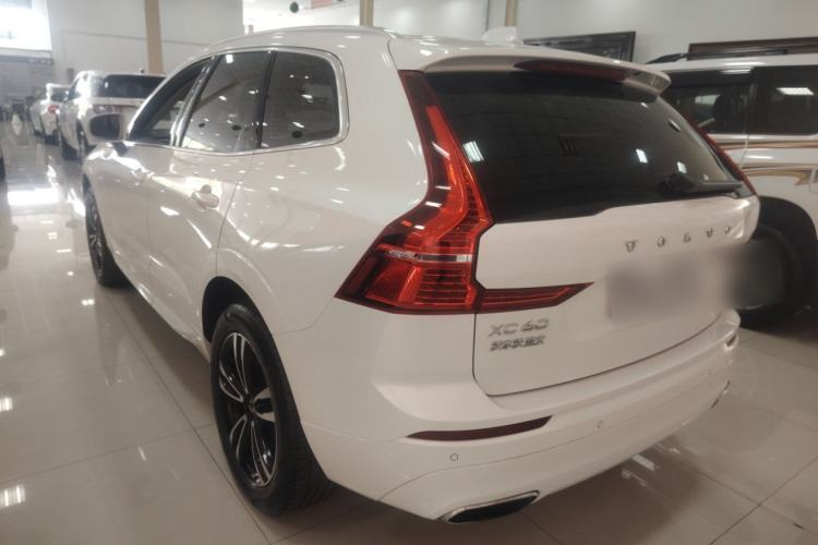 Used Volvo XC60 2019 T5 4x4 Zhiyuan Edition China VI Standard Exterior 2