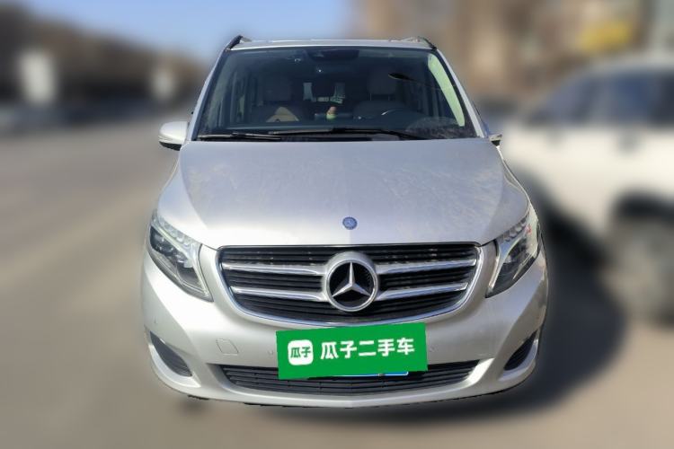 Used Mercedes-Benz V-Class 2016 V 260 Avantgarde Edition
