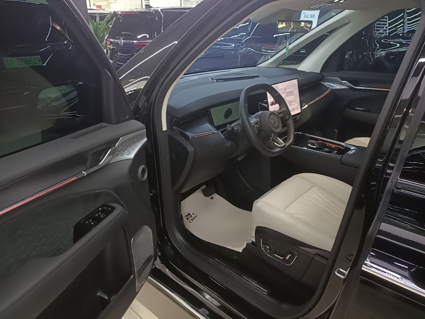 Zeekr 009 2024 GAC Trumpchi — снимка 18