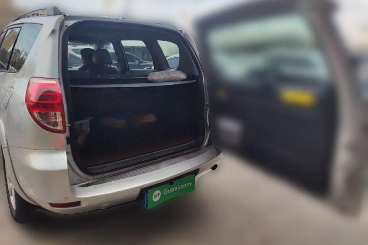 Used Toyota RAV4 2006 2.4 Luxury Model Trunk