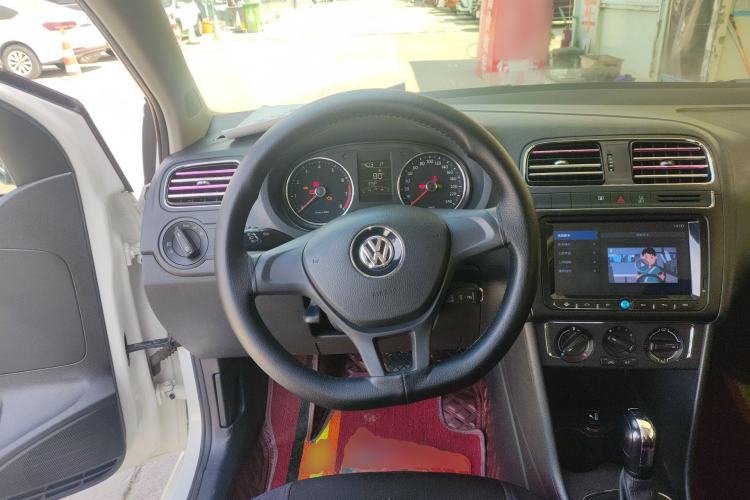 Used Volkswagen Polo 2014 1.4L Automatic Comfort Edition