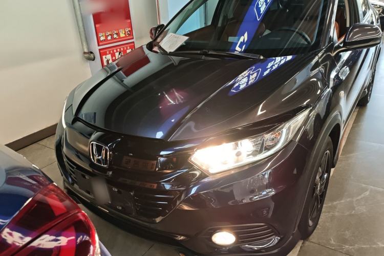 Used Honda Vezel 2022 1.5L CVT Phantom Night Pioneer Edition
