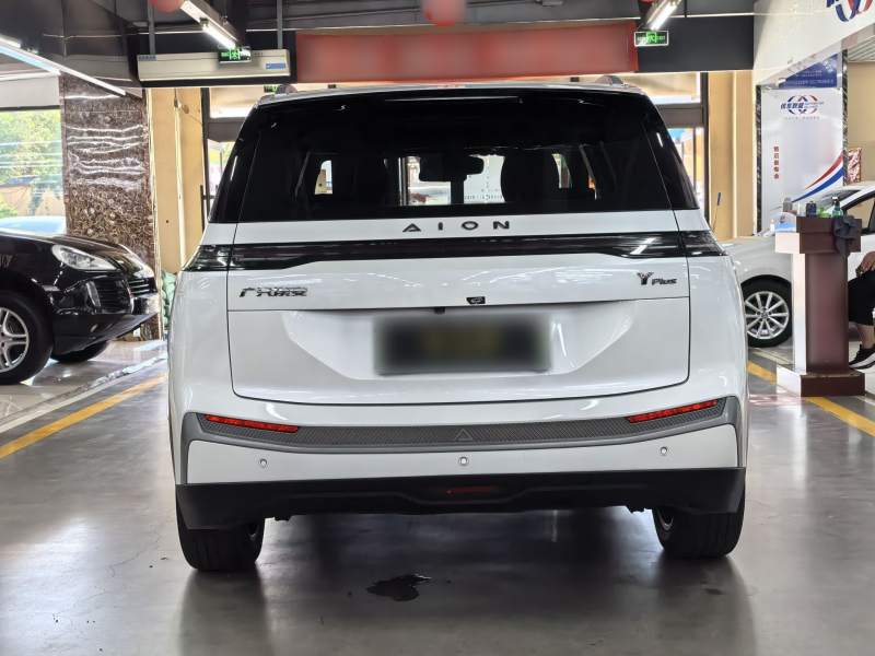 Used AION Y 2023 Plus 510 Smart Edition — 13