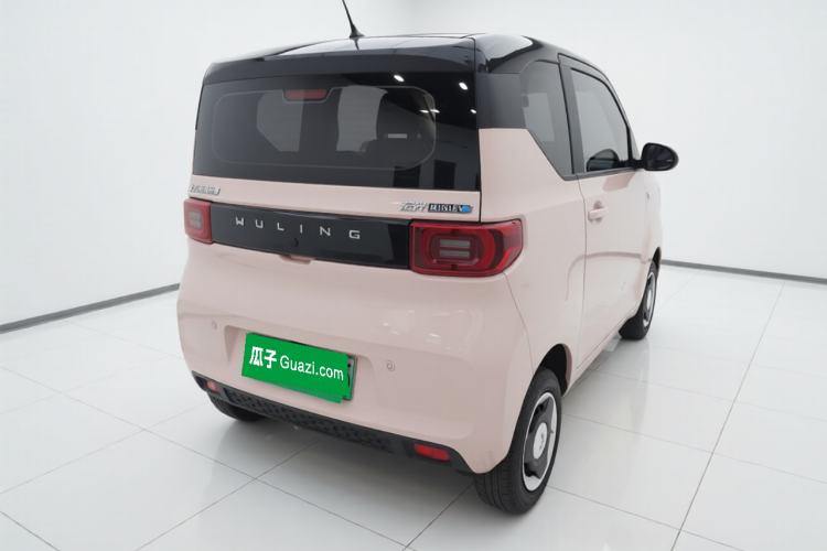 Used Wuling Hongguang MINIEV 2022 Macaron Premium Model – Lithium Iron Phosphate
