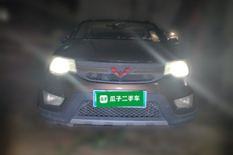 Used Wuling Hongguang 2013 1.5L S Comfort Model Front