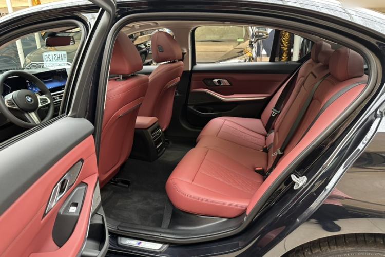 Used BMW 3 Series 2024 325Li M Sport Night Edition Package Interior 4