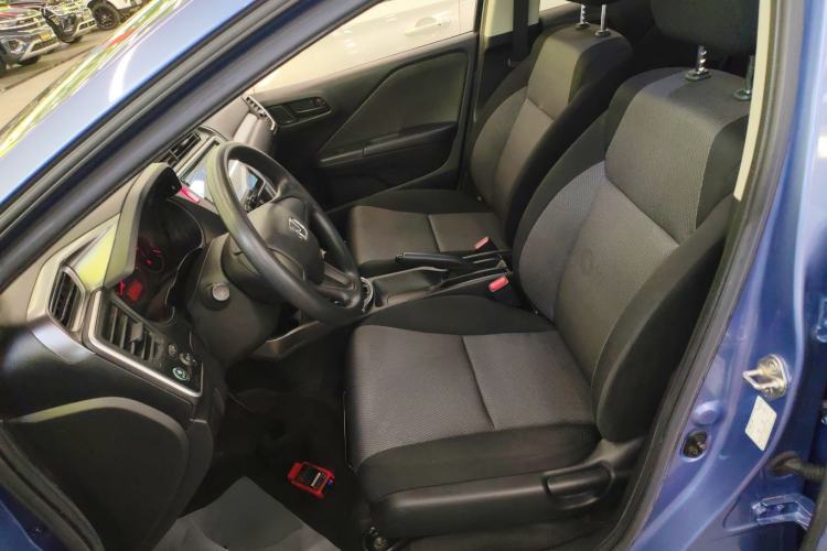 Used Honda Gienia 2017 1.5L CVT Classic Edition Left Front Seat