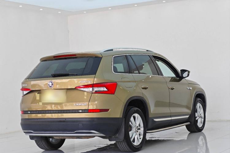 Used Skoda Kodiaq 2017 TSI330 7-Seater Two-Wheel-Drive Luxury Edition
