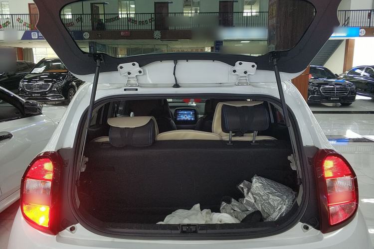 Used JMEV Xiao Qilin 2022 Heart-Pounding Edition Trunk