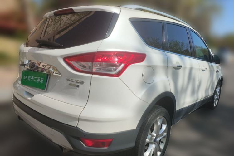 Used Ford Kuga 2013 2.0L GTDi Four-Wheel-Drive Sport Model
