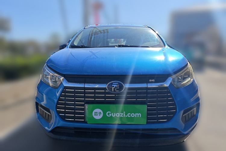 Used BYD Yuan New Energy 2019 EV535 Smart Connect Trendsetting Model
