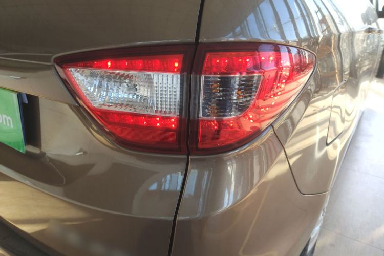 Used Foton Gatu ix5 2016 1.5L Zhiyue Model
