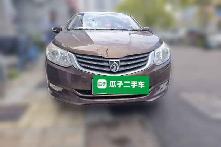 Used Baojun 630 2013 1.5L automatic comfort version

