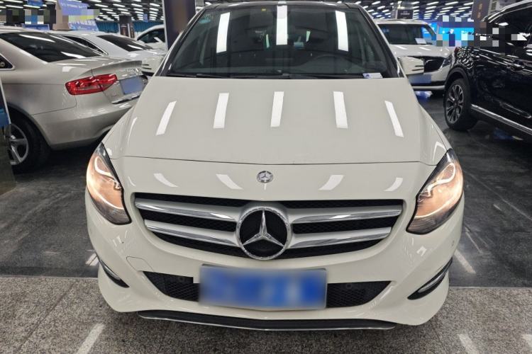 Used Mercedes-Benz B-Class 2015 B 200 Sport Edition Front