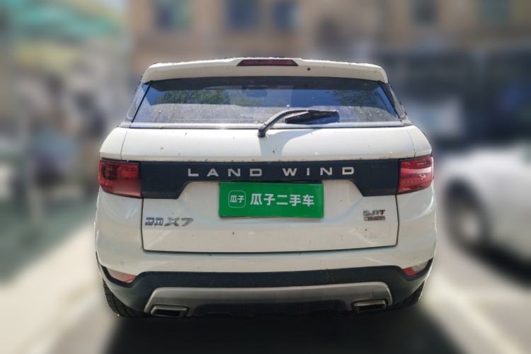 Used Land X7 2015 2.0T Panoramic Prestige Edition