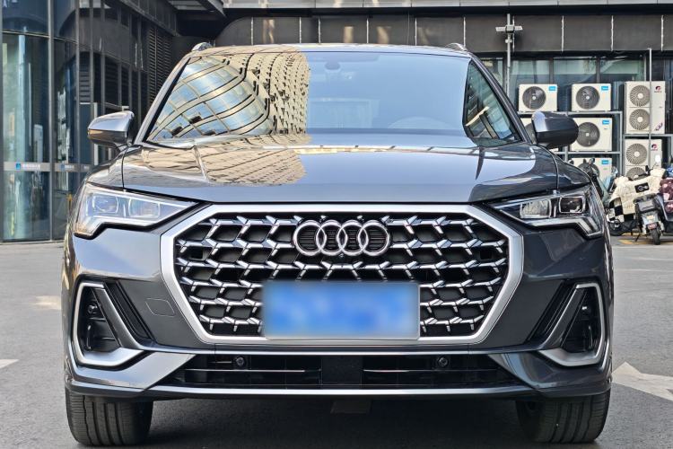 Used Audi Q3 2024 35 TFSI Fashion Dynamic Edition